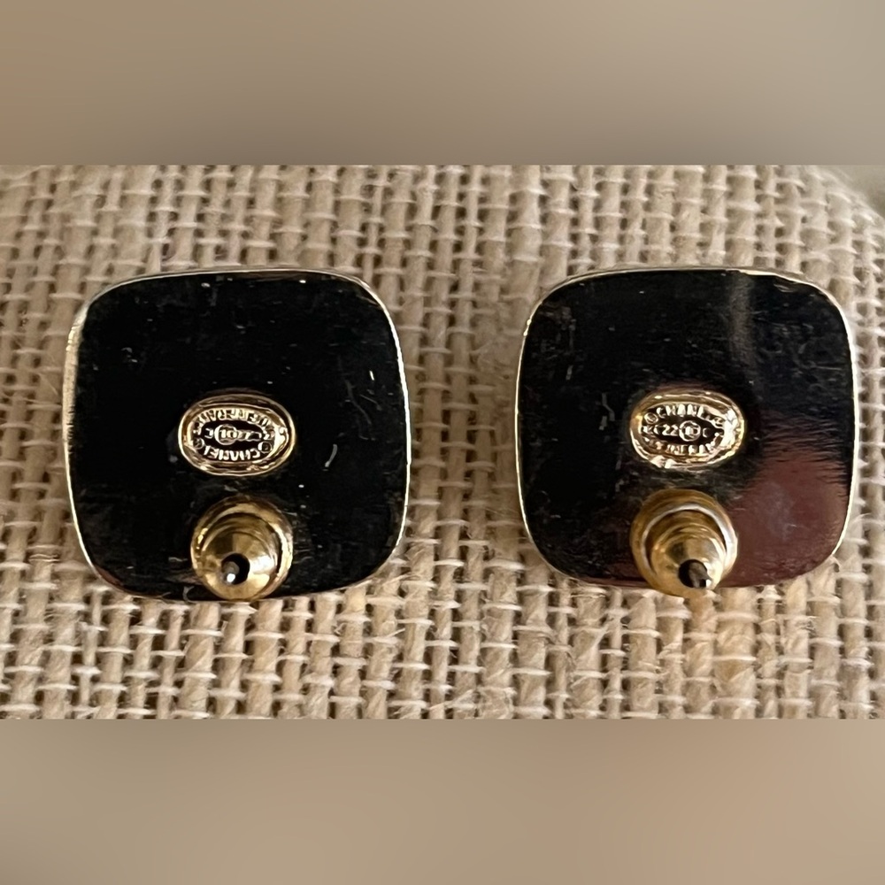 DEAL of DAY 💎Gorgeous inspired copies of Chanel earrings in excellent condition - Picture 4 of 6